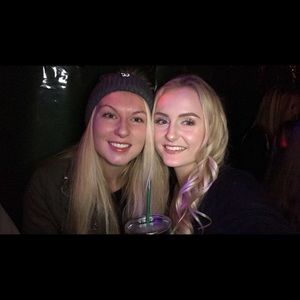 Meet your Posher, Helen